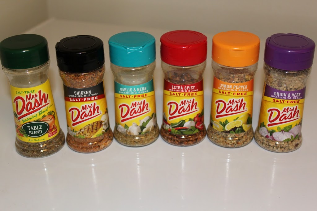 Mrs. Dash Seasoning, NO Salt! Here's Our Review! 